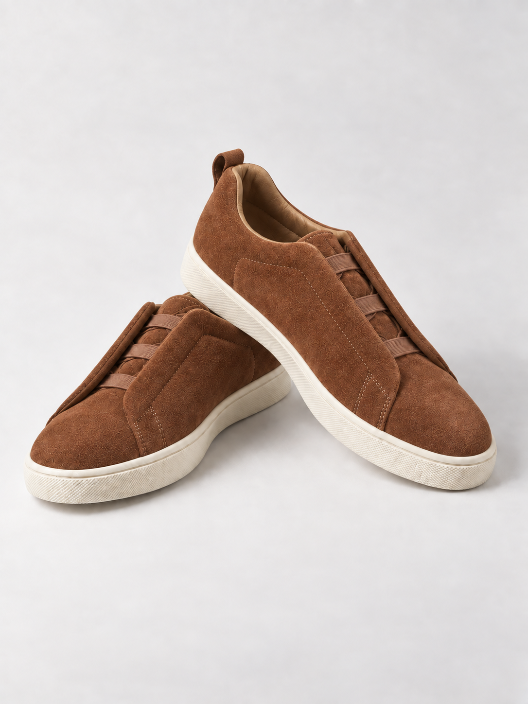 Reddish Brown Suede Zeg Emyerre