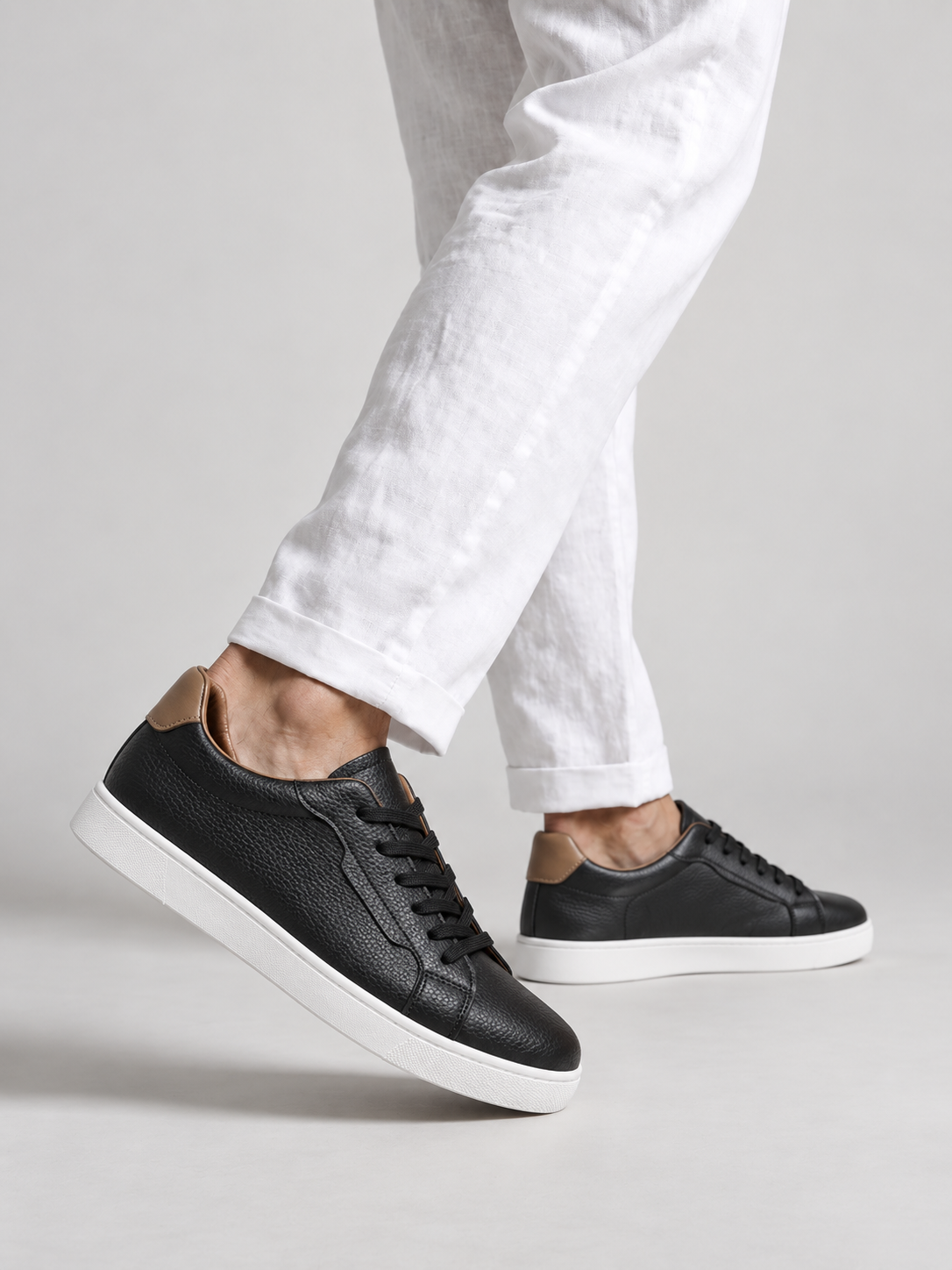 Black Velaro Sneaker