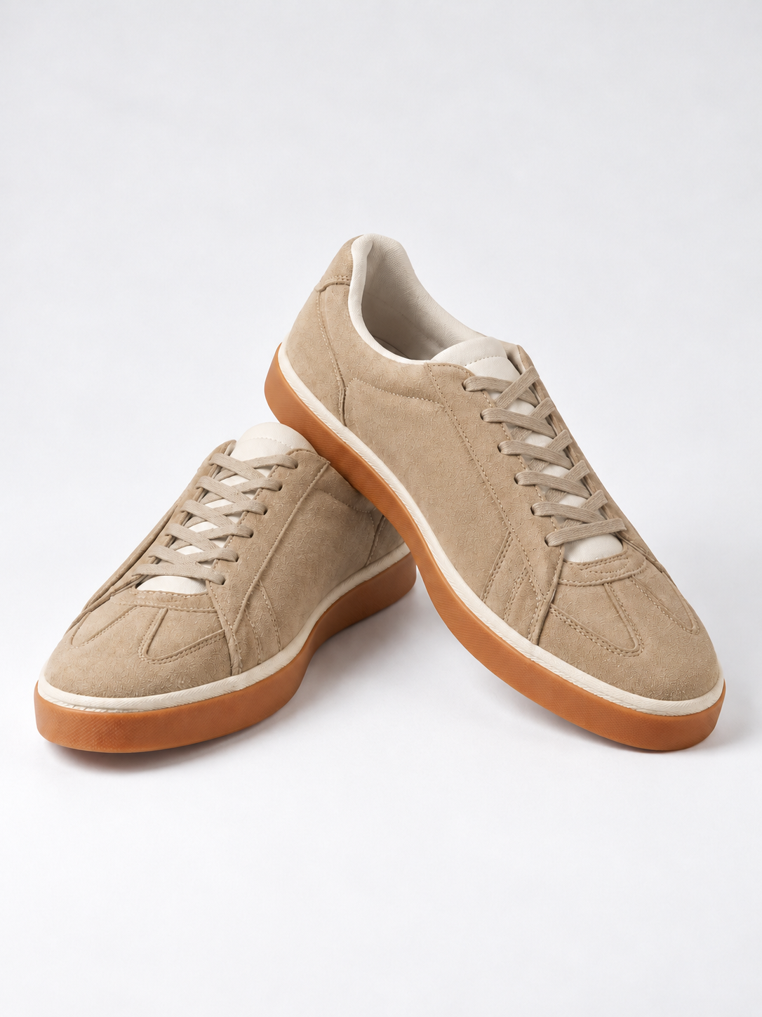 Beige Velaro Sneaker