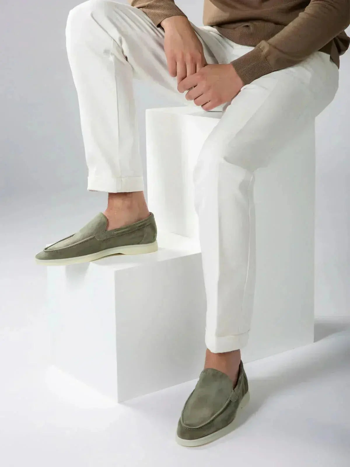 Classic Suède Loafer Olive Green