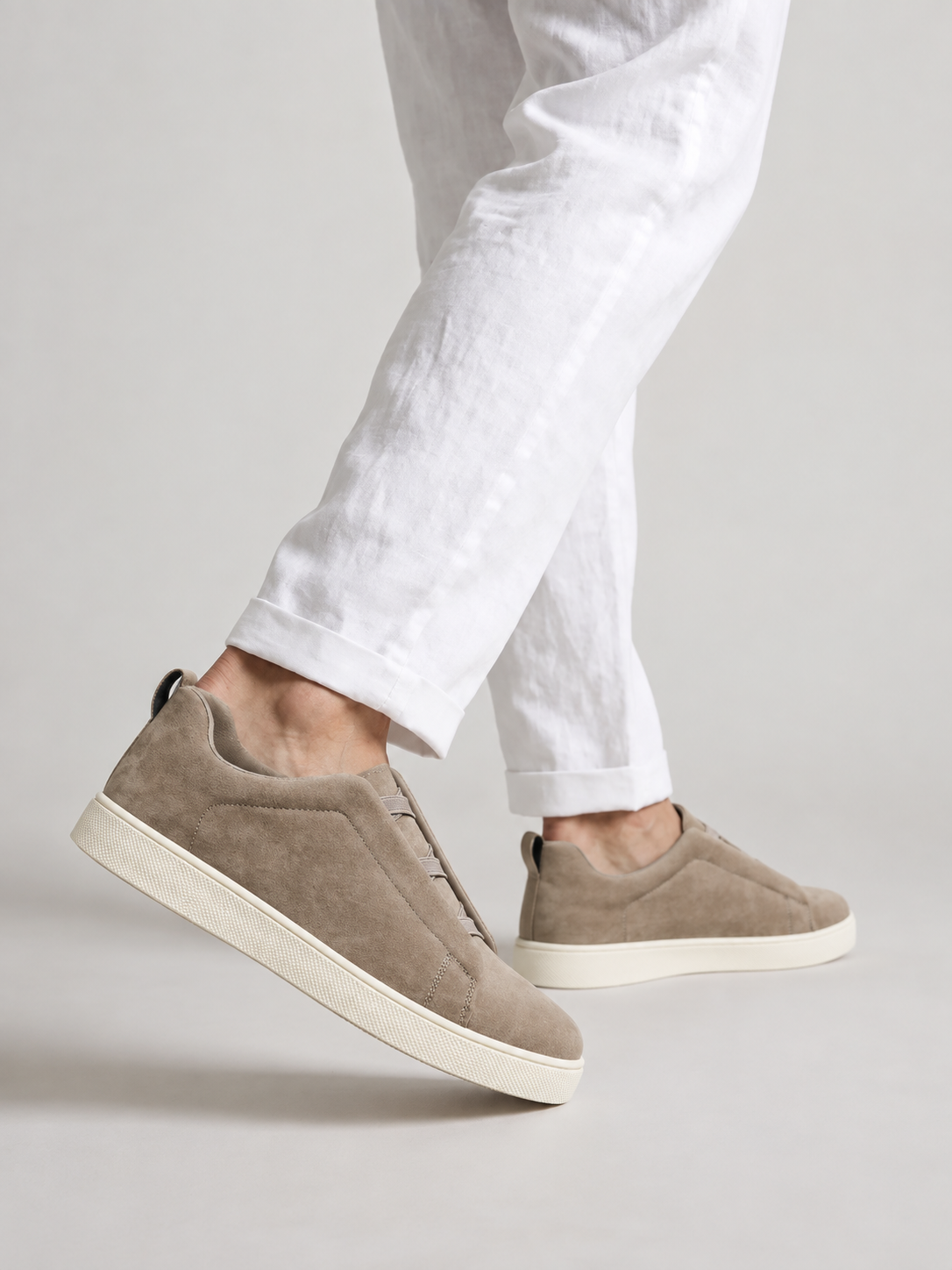 Khaki Suede Zeg Emyerre