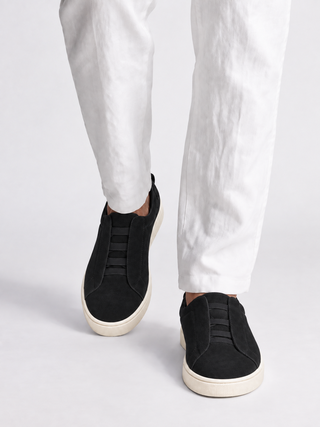 Black Suede Zeg Emyerre