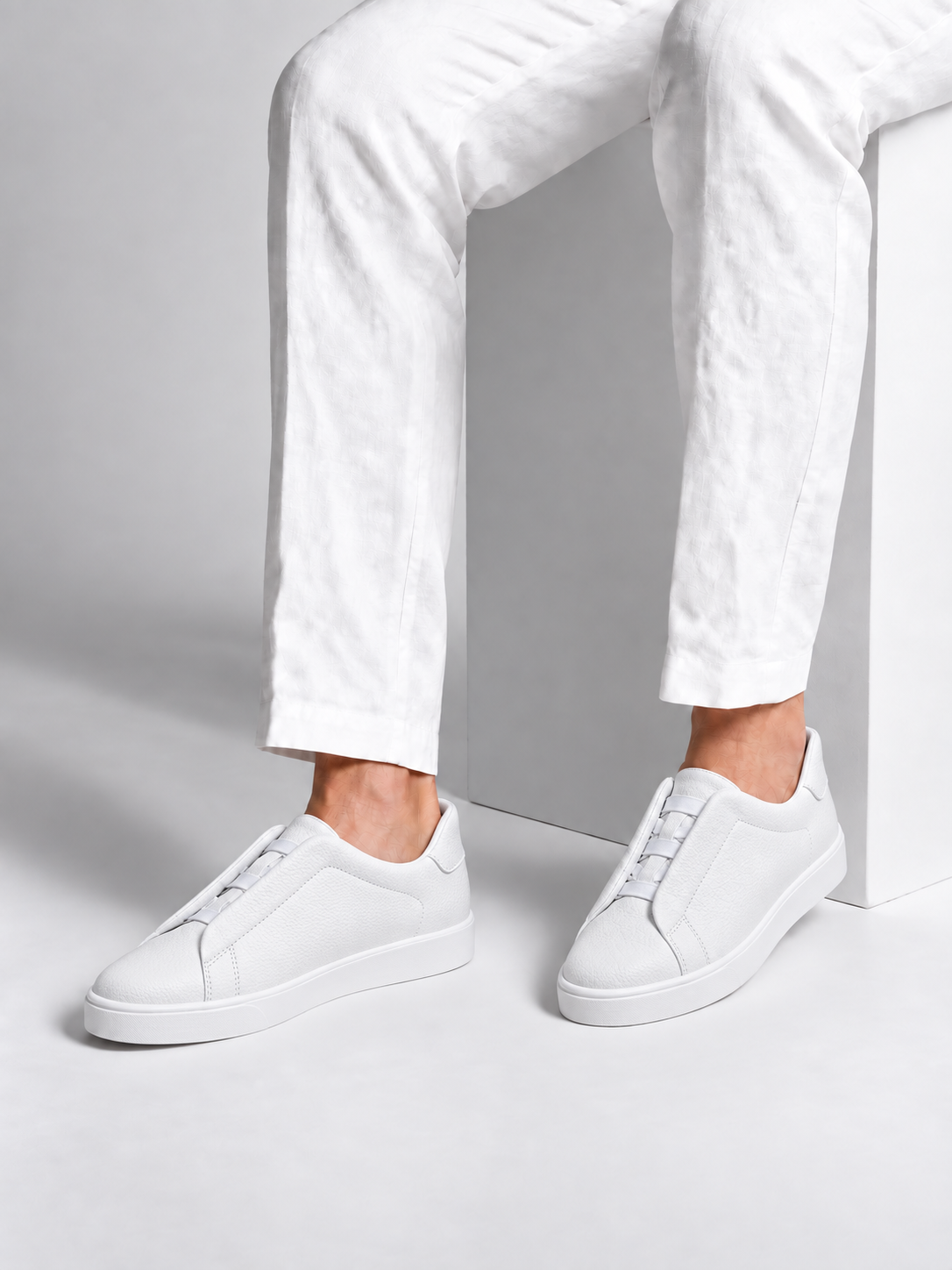 White Leather Zeg Emyerre