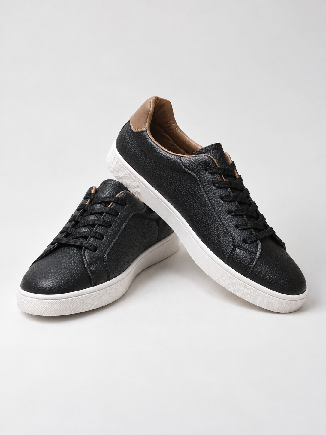 Black Velaro Sneaker