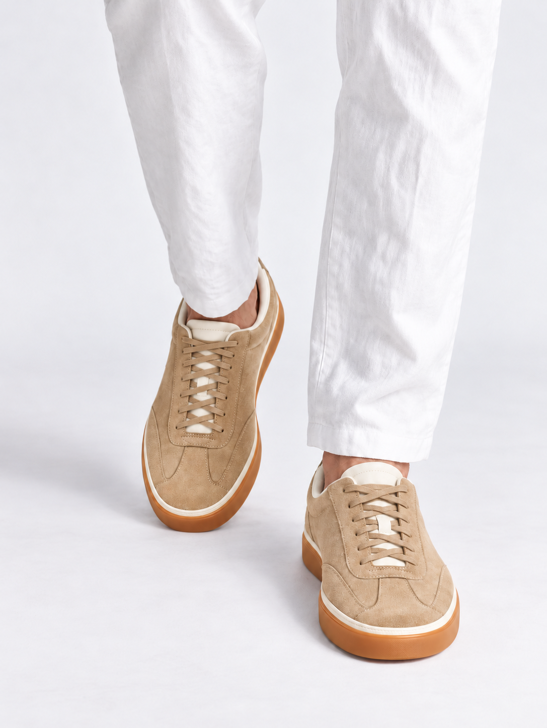 Beige Velaro Sneaker