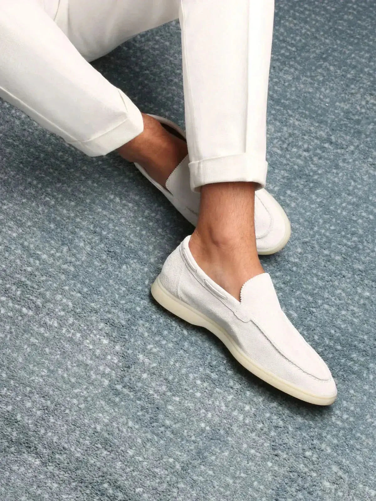 Classic Suède Loafer Pearl White
